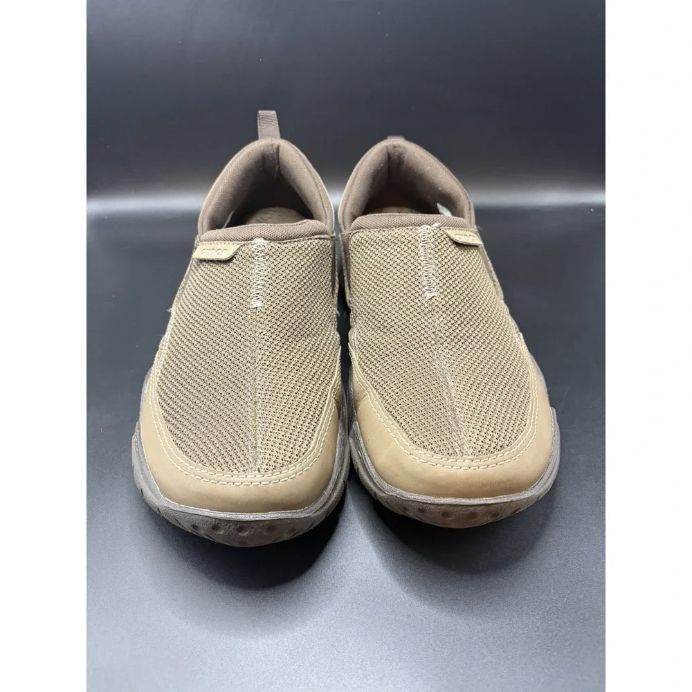 CROCS Mens Sz 12 SWIFTWATER MESH MOC SLIP-ON LOAFER. Beige/Brown 202548